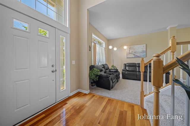 3673 Maple Hurst Drive, Grand Rapids, MI 49512