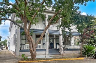 302 E Waldburg Street, Savannah, GA 31401