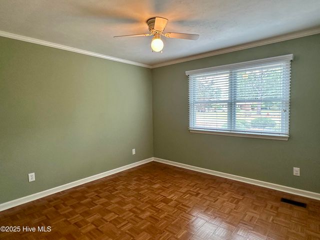 6 Briarwood Place, Pinehurst, NC 28374