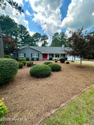 6 Briarwood Place, Pinehurst, NC 28374