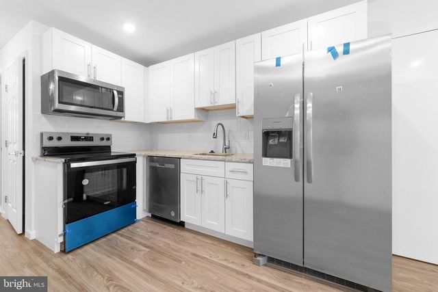 917 N 43RD ST, Philadelphia, PA 19104