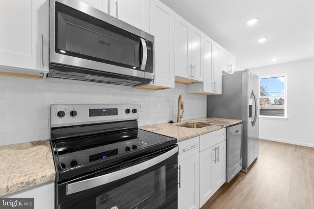 917 N 43RD ST, Philadelphia, PA 19104