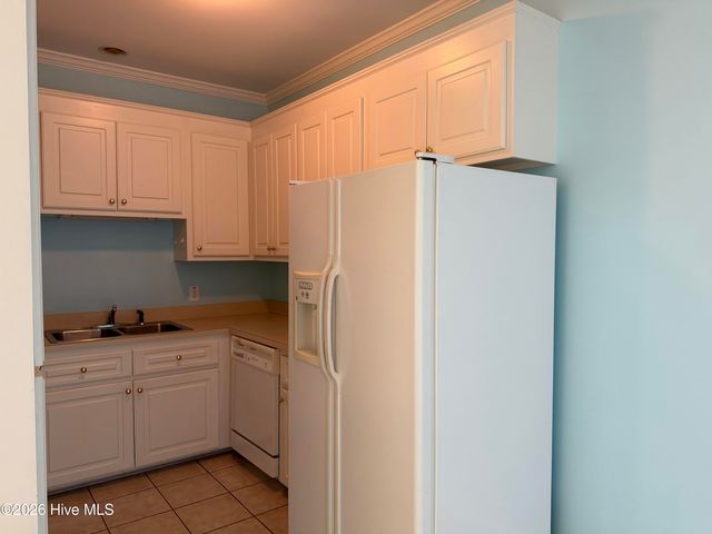 2059 Briarwood Drive, Kinston, NC 28501