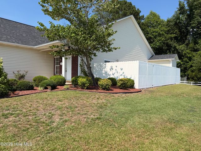2059 Briarwood Drive, Kinston, NC 28501