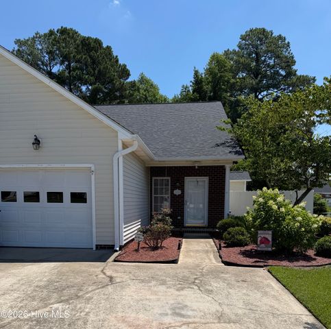 2059 Briarwood Drive, Kinston, NC 28501