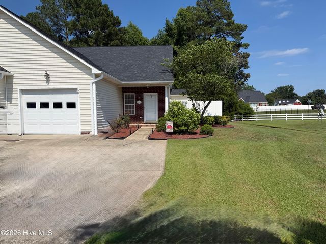2059 Briarwood Drive, Kinston, NC 28501