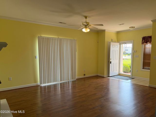 2059 Briarwood Drive, Kinston, NC 28501