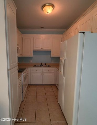2059 Briarwood Drive, Kinston, NC 28501