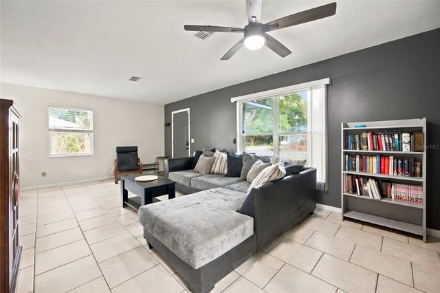 1850 NE 61ST PLACE, Ocala, FL 34479