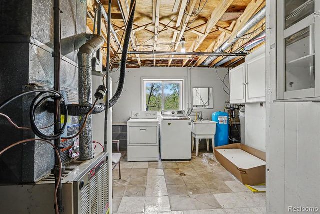 1405 Swarthout Road, Pinckney, MI 48169