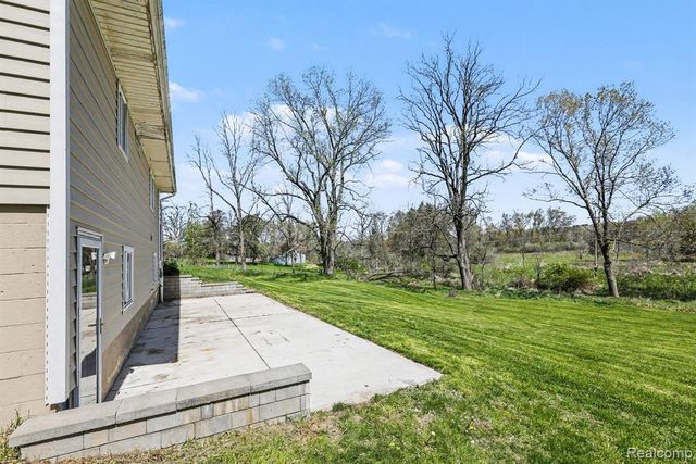 1405 Swarthout Road, Pinckney, MI 48169