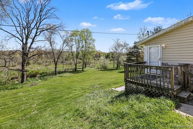 1405 Swarthout Road, Pinckney, MI 48169