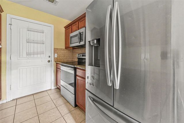 823 Parkplace Ridge, Princeton, TX 75407