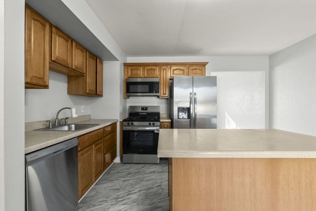 417 W 600 N, Valparaiso, IN 46385