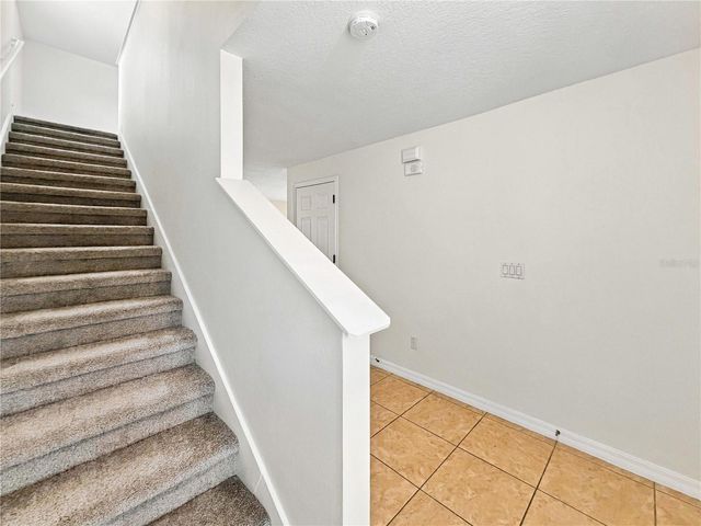 4020 PITCH PINE CIRCLE, Oviedo, FL 32765