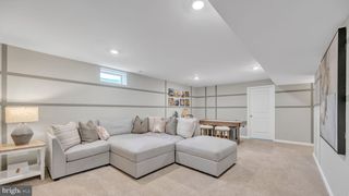 2002 PAPERBACK WAY, York, PA 17408