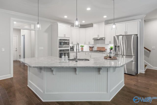 29 Natures Ridge Way, Huntsville, AL 35803
