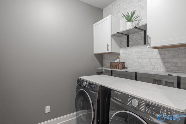 29 Natures Ridge Way, Huntsville, AL 35803