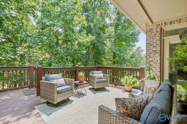 29 Natures Ridge Way, Huntsville, AL 35803