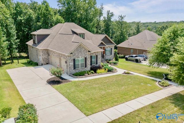 29 Natures Ridge Way, Huntsville, AL 35803