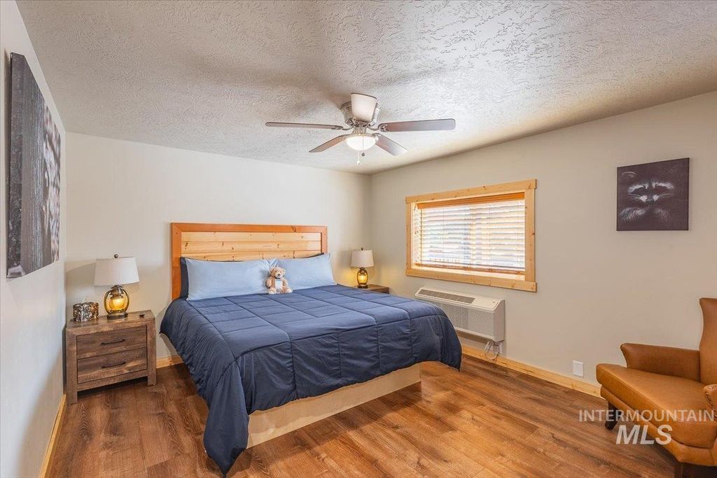 486 S Middlefork Rd, Garden Valley, ID 83622 photo 4