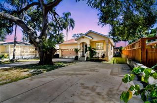 7215 N DUNCAN AVENUE, Tampa, FL 33604