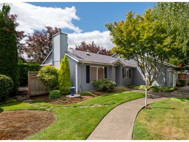 6504 Ne CHESTNUT St, Hillsboro, OR 97124