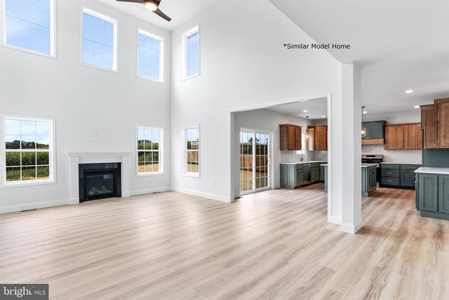 1669 GREENSIDE CT, Chambersburg, PA 17202
