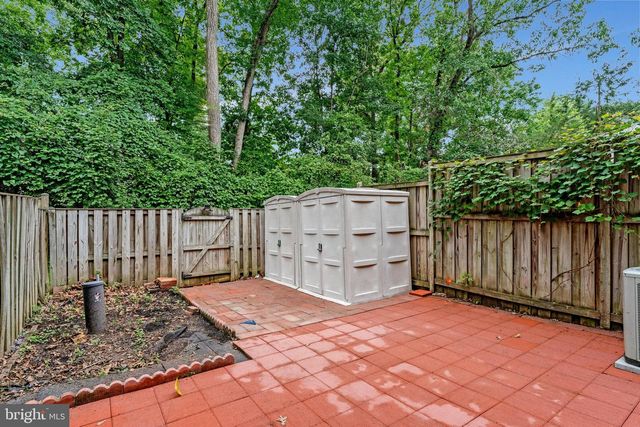 14707 BENTLEY SQ, Centreville, VA 20120