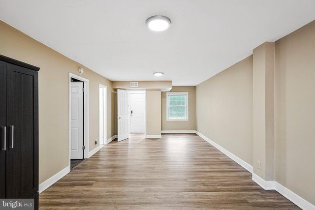 14707 BENTLEY SQ, Centreville, VA 20120