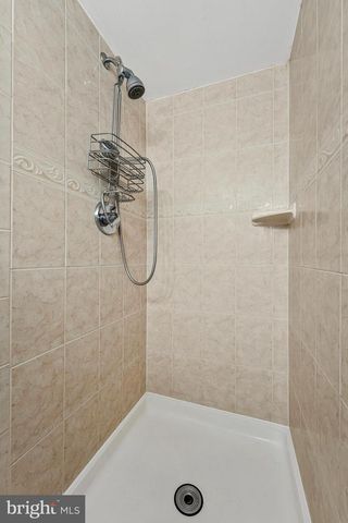 14707 BENTLEY SQ, Centreville, VA 20120