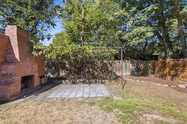 635 Holly Street, Denver, CO 80220
