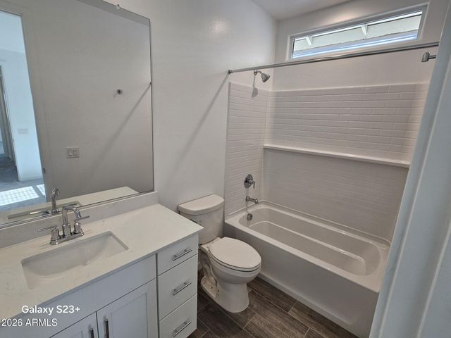 8254 E PRAIRIE Avenue, Mesa, AZ 85212