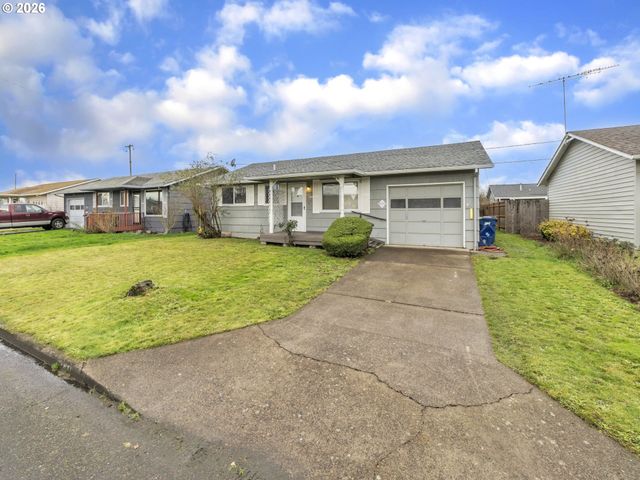 1749 THOMPSON Rd, Woodburn, OR 97071