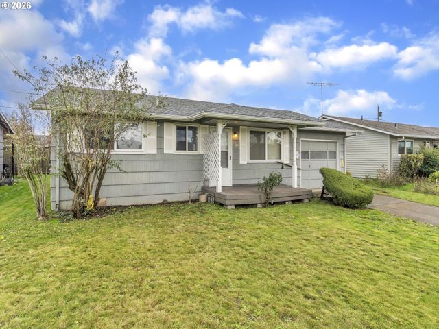 1749 THOMPSON Rd, Woodburn, OR 97071