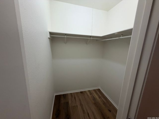 7643 Chatsworth, San Antonio, TX 78250