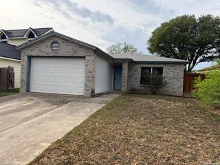 7643 Chatsworth, San Antonio, TX 78250