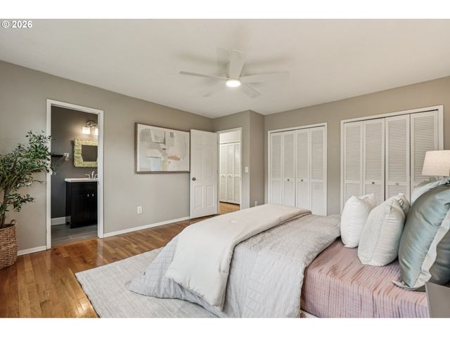 7670 Sw DANIELLE Ave, Beaverton, OR 97008