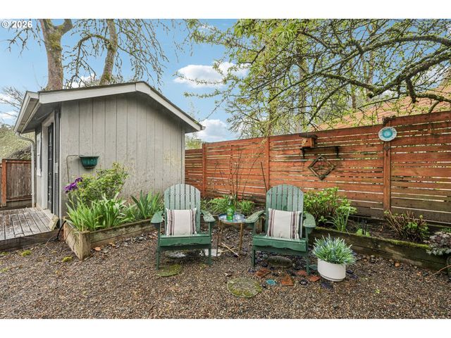 7670 Sw DANIELLE Ave, Beaverton, OR 97008