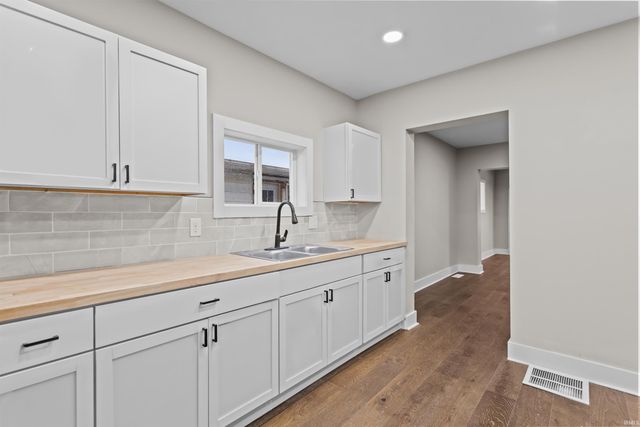 1939 S Washington Street, Kokomo, IN 46902