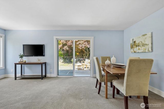 21718 88th Avenue W, Edmonds, WA 98026