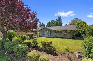 21718 88th Avenue W, Edmonds, WA 98026