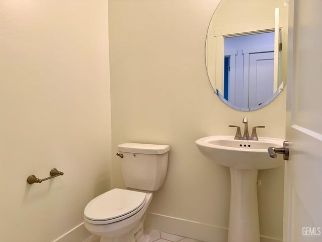 14604 Rutherford Park Avenue, Bakersfield, CA 93311