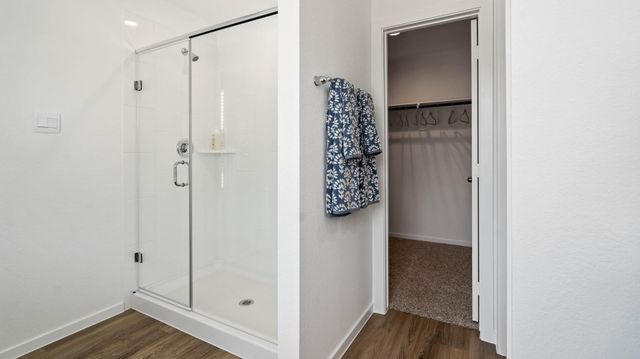 7607 Inwood Hills Lane, Houston, TX 77088