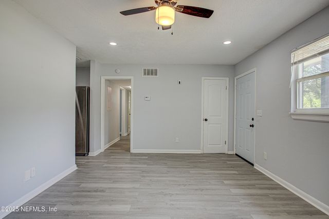 2519 MARCH HARE Lane, Jacksonville, FL 32210