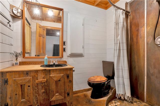 147 Abbey Lane, Fayetteville, AR 72703