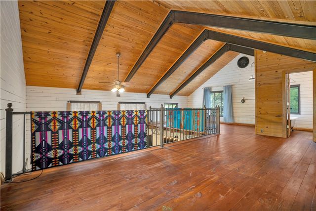 147 Abbey Lane, Fayetteville, AR 72703