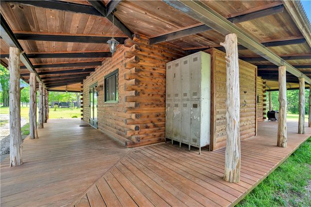 147 Abbey Lane, Fayetteville, AR 72703