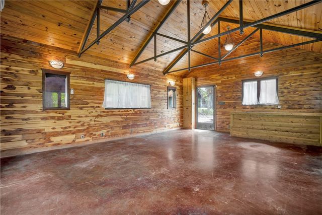 147 Abbey Lane, Fayetteville, AR 72703