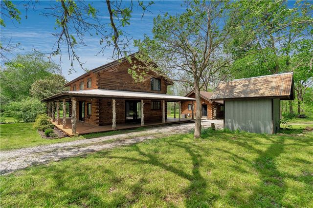 147 Abbey Lane, Fayetteville, AR 72703